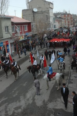 Erzurum'da Aziziye isyanı!.. 2