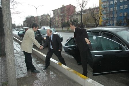 Erzurum Valisi ziyarete gitti!.. 1