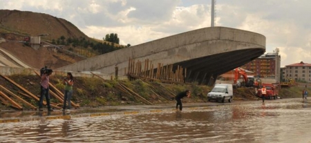 Erzurum 2011'e gidiyor ama! 4