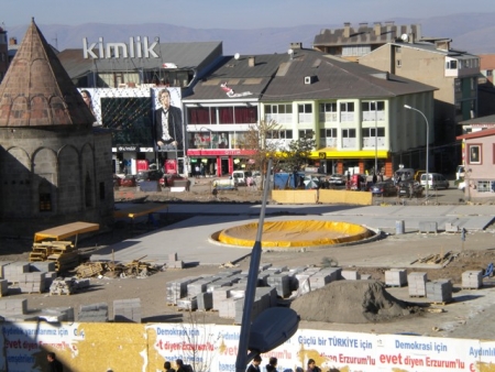 Erzurum 2011’e hazırlanıyor ama 3