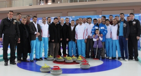 Erzurum'da hastalar curling oynadı 2