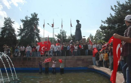 Teröre tepki yağdı! 4