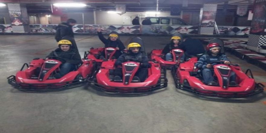 Erzurum AVM'de Red Go- Kart