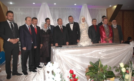 Akdağ Nikah Şahidi Oldu! 1