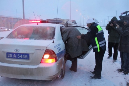 İmdada polis yetişti! 4