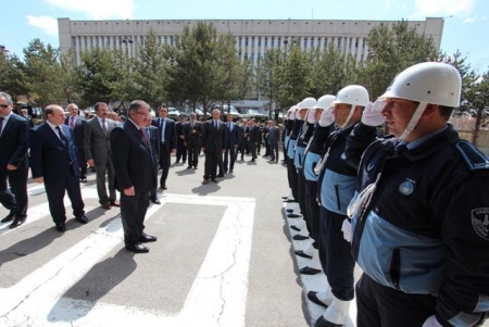 İçişleri Bakanı Şahin Erzurum'da 11