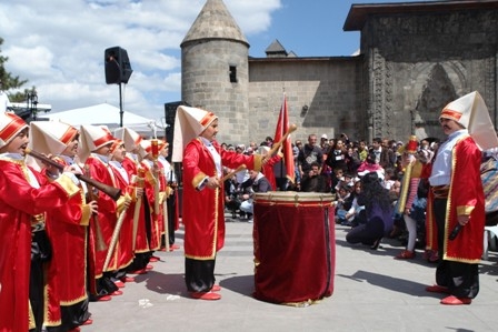 Çocuklara 23 Nisan Şenliği 4