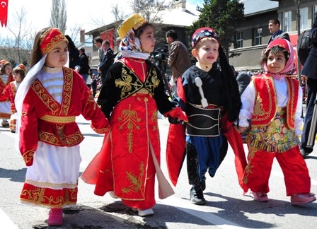 Kutlama törenine büyük ilgi 3