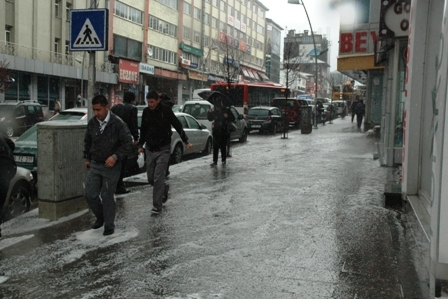 Bahar'da Dolu Sürprizi 1