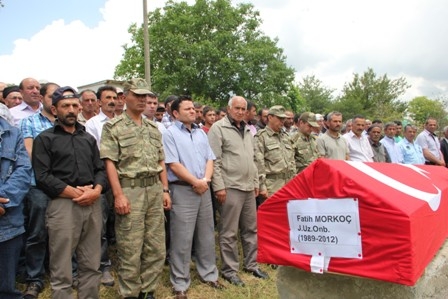 Şenkaya'yı yasa boğdu! 1