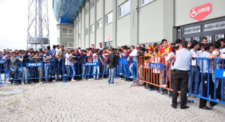 Polis'ten biber gazlı müdahale! 2