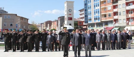 Erzurum'da ve ilçelerde tören! 6