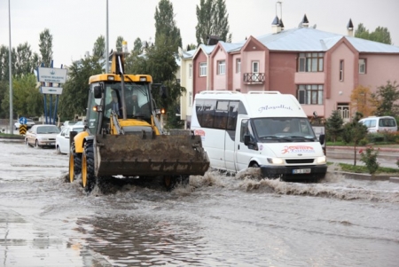 Öğrenciler mahsur kaldı! 3