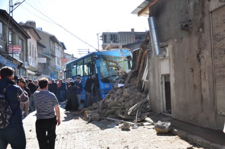 Lokantaya girdi: 8 yaralı! 1