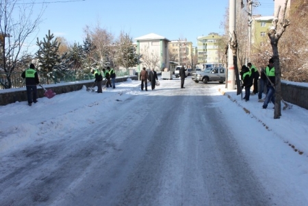 24 saat kar temizliği! 3