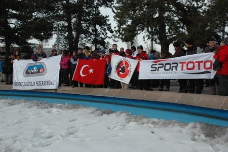 Dağcılar kış eğitimi için Erzurum'da 7