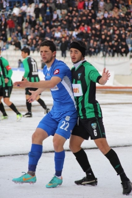 Erzurum BBSpor zoru başardı 8