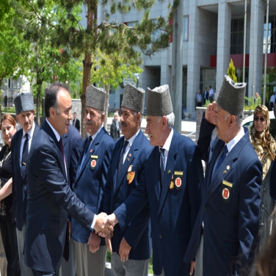 Erzurum'un Valisi geldi! 10