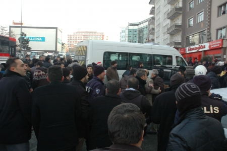 Erzurum'da TGB'lilere saldırı 8