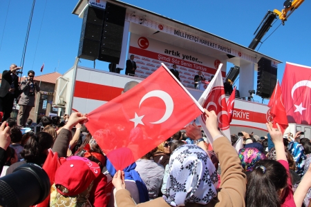 MHP’den Erzurum’da gövde gösterisi 6