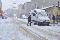 Kara kış yüzünü gösteriyor