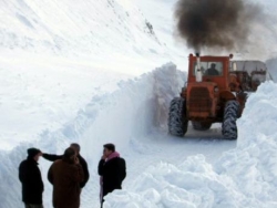 Erzurum'da 40 köy yolu kapalı