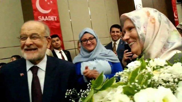 Temel Karamollaoğlu'nun eşi ortaya çıktı!