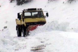 Yollar Yine Kar Altında