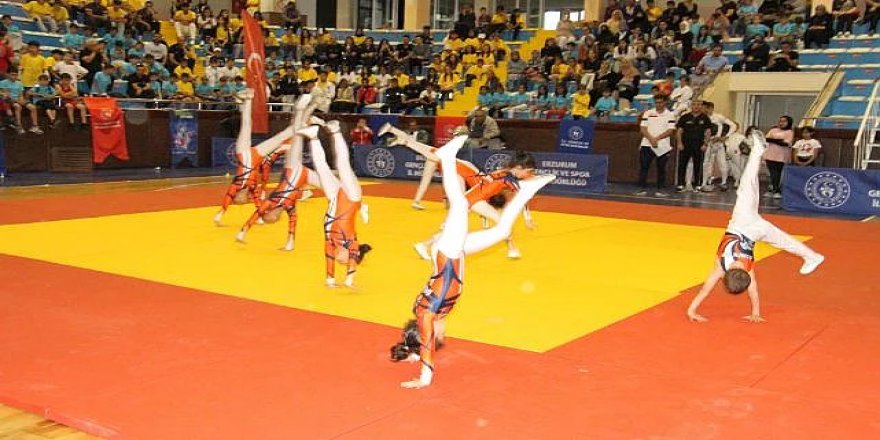 Erzurum'da binlerce genç spor yapacak