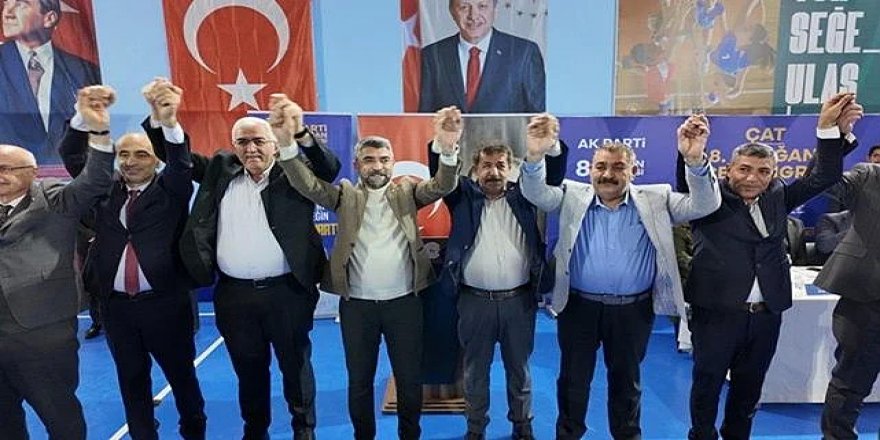 AK Parti Çat 8. Olağan Kongresi tamam