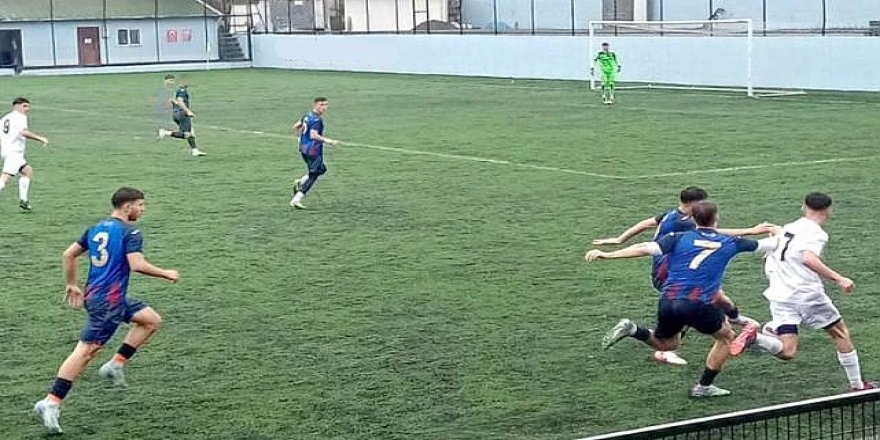 U 19'lar plaka yaptı!