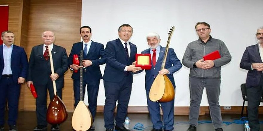 Âşık Ruhani anıldı