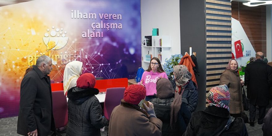 ETÜ’de 60+ Tazelenme Üniversitesi Öğrencileri Oryantasyon Programı İle Yeni Döneme Başladı