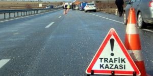 Erzurum'da Trafik Kazası: 3 Yaralı