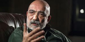 Mahkeme kararını verdi! Ahmet Altan'a 5 yıl 11 ay hapis cezası verildi