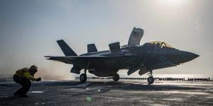 ABD'de F-35B savaş uçağı düştü