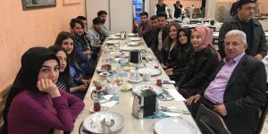 Taşçı öğrencilerle iftar yemeğinde bir araya geldi