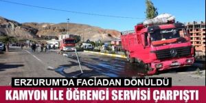 Kamyon ile öğrenci servisi çarpıştı