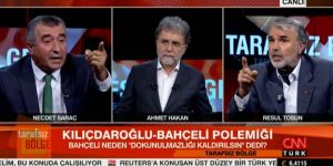 CNN Türk canlı yayınında birbirlerine bela okudular