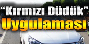 Minik öğrencilerden "kırmızı düdük"lü trafik denetimi