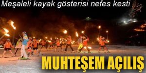 Palandöken’de meşaleli kayak gösterisi nefes kesti