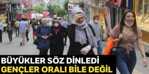 Büyükler söz dinledi, gençler oralı bile değil