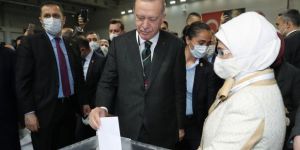 Sosyal mesafe kuralına uyulmaması Emine Erdoğan'ı kızdırdı!