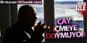 57 yaşındaki Ömer Faruk Soydaş bir oturuşta 100 bardak çay içiyor