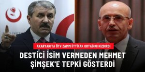 Akaryakıt zammına sert çıkan Mustafa Destici, isim vermeden Mehmet Şimşek'e tepki gösterdi